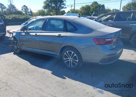 2025 Volkswagen Jetta 1.5T Sport from USA, damaged, VIN 3VWBX7BU0SM096707